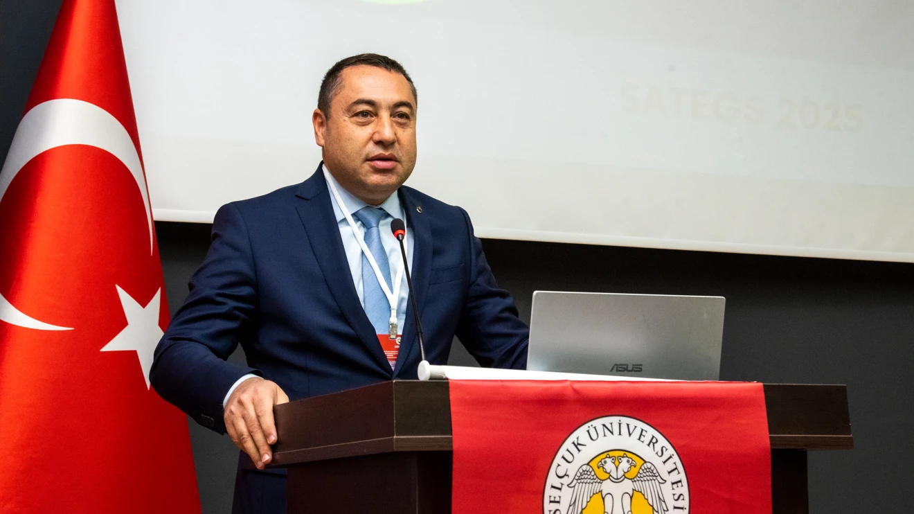 Selçuk Üniversitesinde yazılım ve siber güvenlik anlatıldı